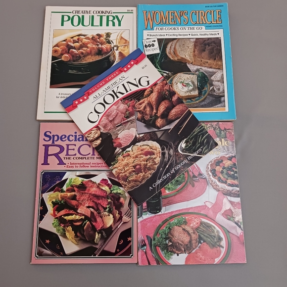 Cookbooks Bundle - Picture 2 of 12